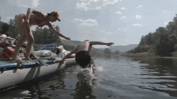 Прыжок в воду GIF